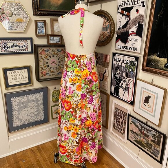 70s Vintage White Orange Yellow Floral Halter Maxi Dress With V-Neck & Open Back - Picture 5 of 5